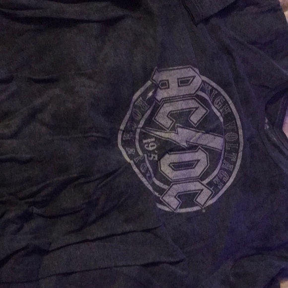 Doesn’t wear it anymore - Picture 1 of 1